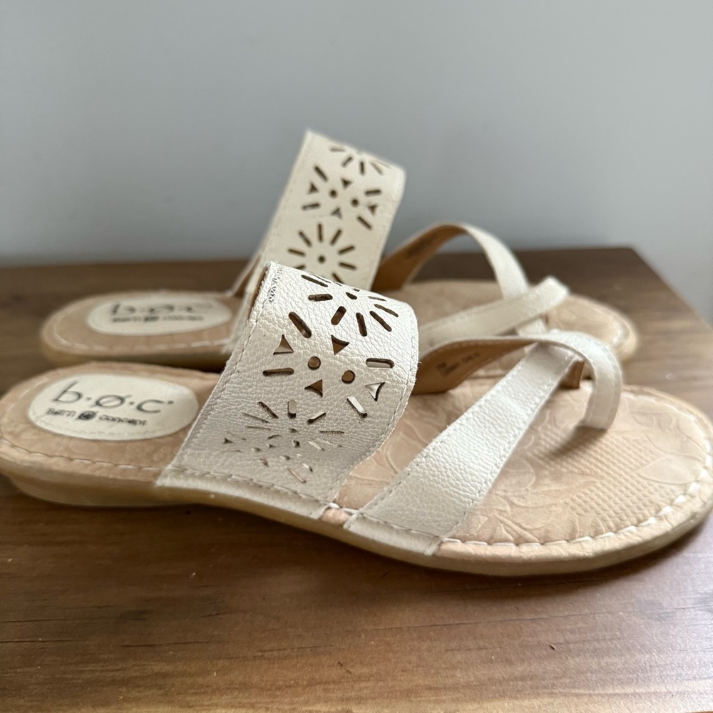 b.o.c. Women's White Sandals 7 - Picture 3 of 7